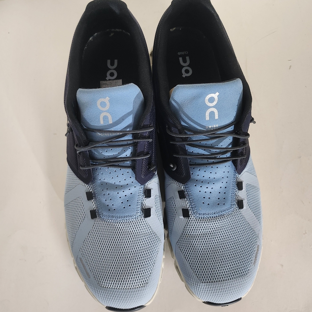 On Cloud 5 Blue & Navy Colorway Sz 13 Running Shoes
